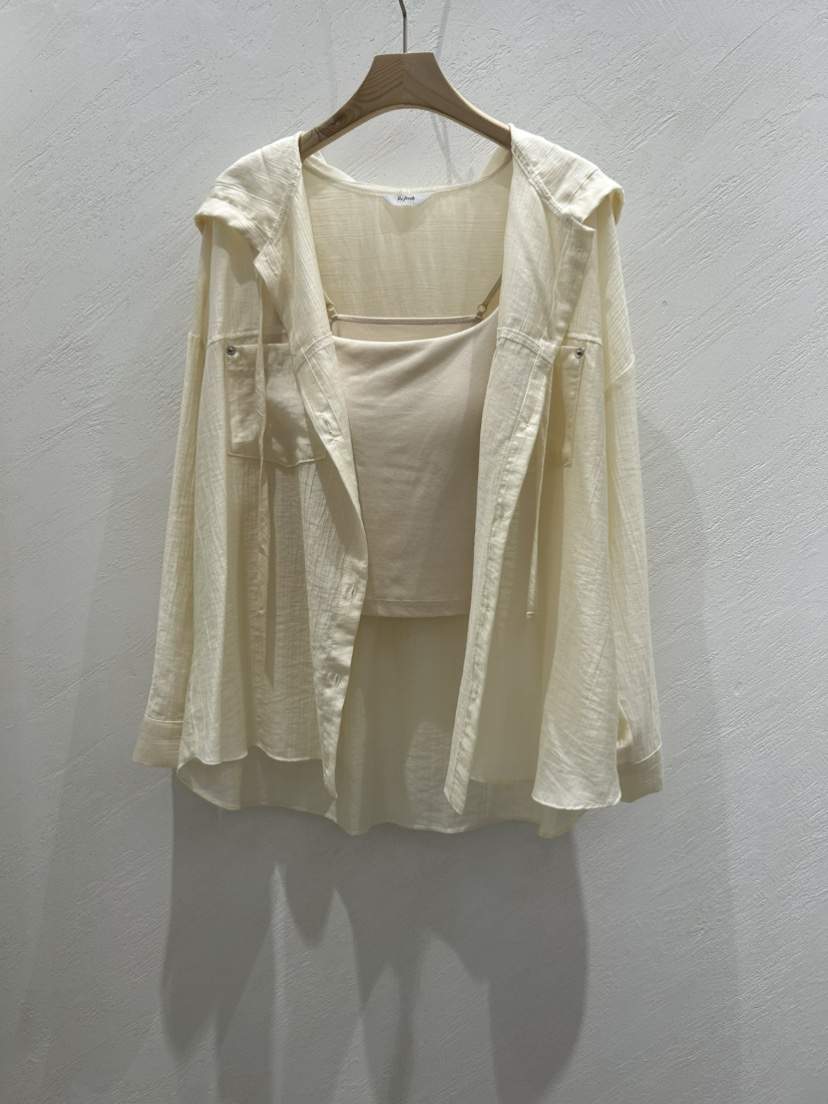 RE:FRESH-L東大門實拍女裝新款真品休閑襯衫蕾絲衫不含內搭RE:FRESH-L襯衫/蕾絲衫