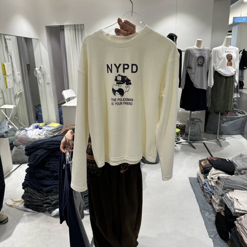 COMBO東大門代購女士新款時尚休閑真品推薦人氣熱賣長袖T恤COM_BO長袖T恤
