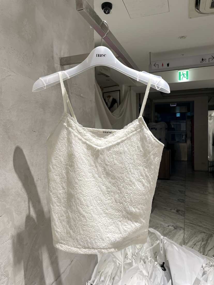 NUESE東大門實拍女裝新品真品人氣熱賣休閑時尚推薦吊帶背心NUESE吊帶/背心