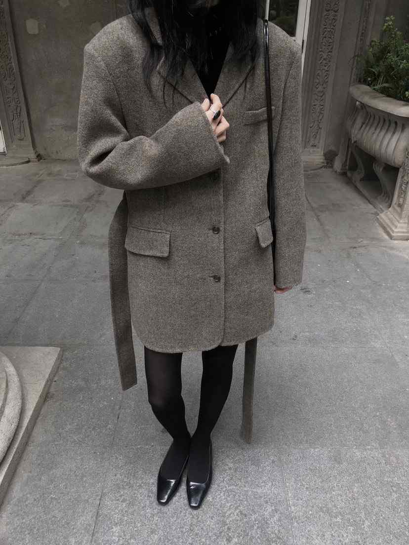 LE BUTTER韓國直郵女士新品休閑熱賣夾克手工制品含腰帶LE BUTTER夾克