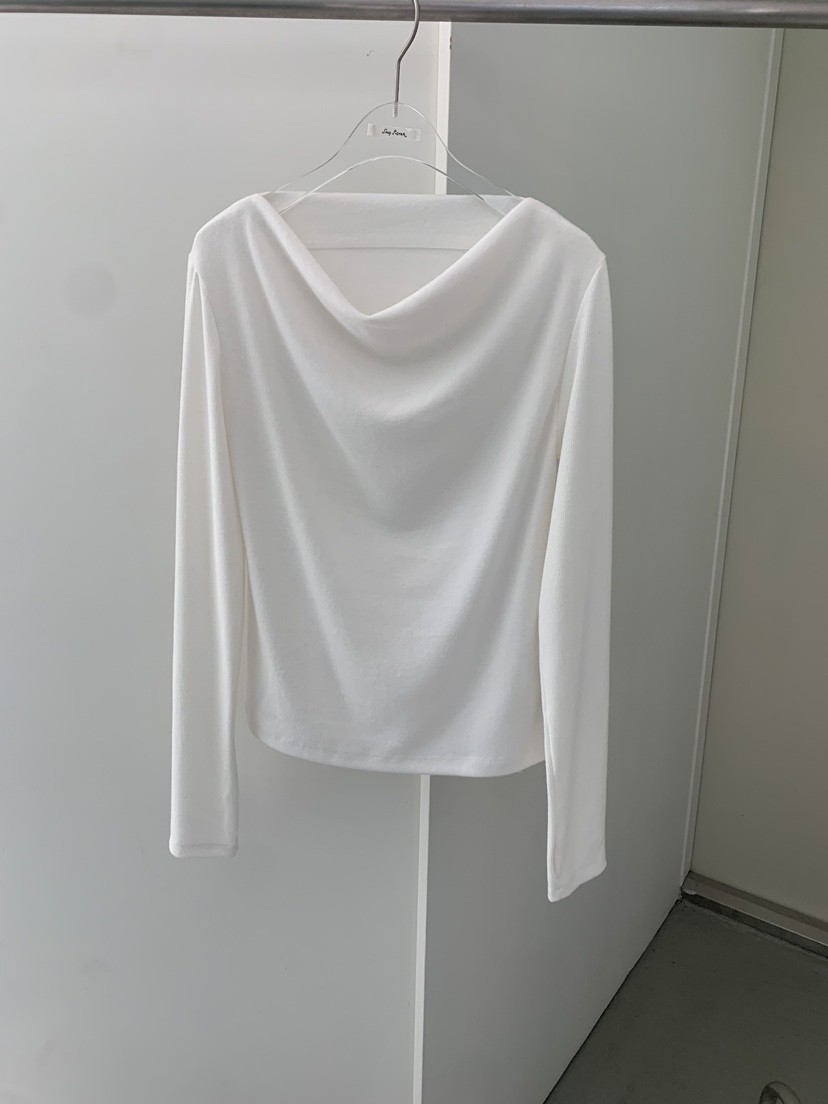 SHOP POSTER韓國直郵女士新品真品職業長袖T恤荷葉邊保暖SHOP POSTER長袖T恤
