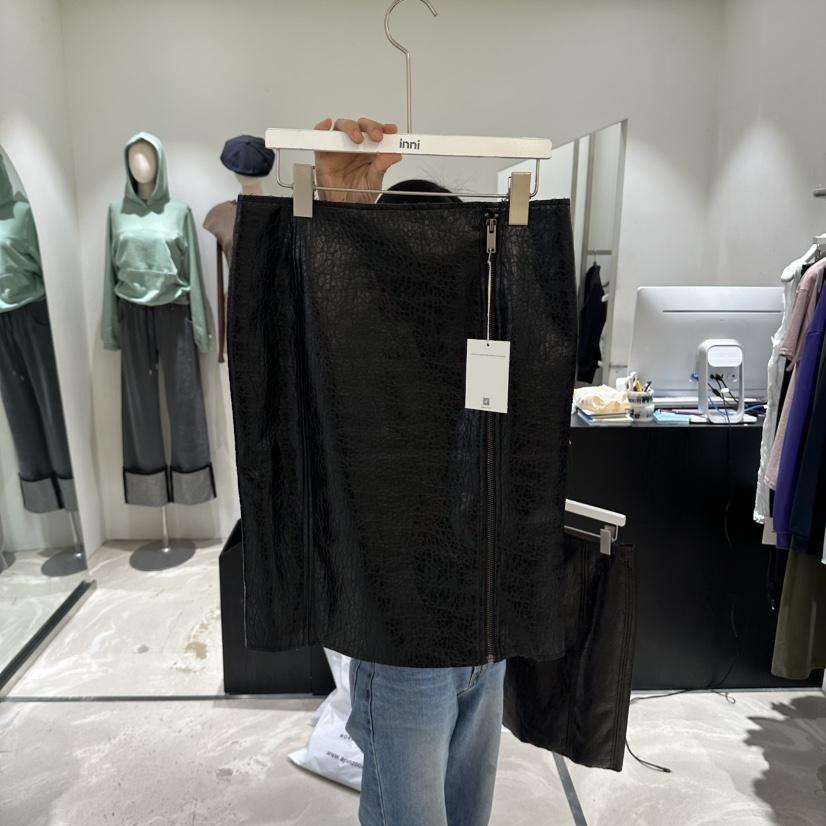 INNI韓國代購女裝新款人氣時尚熱賣真品休閑半身裙中短裙INNI半身裙/中短裙