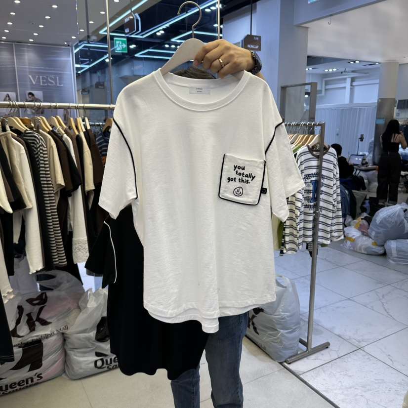 K STORY東大門實拍女裝新品時尚推薦真品熱賣人氣T恤口袋K STORYT恤