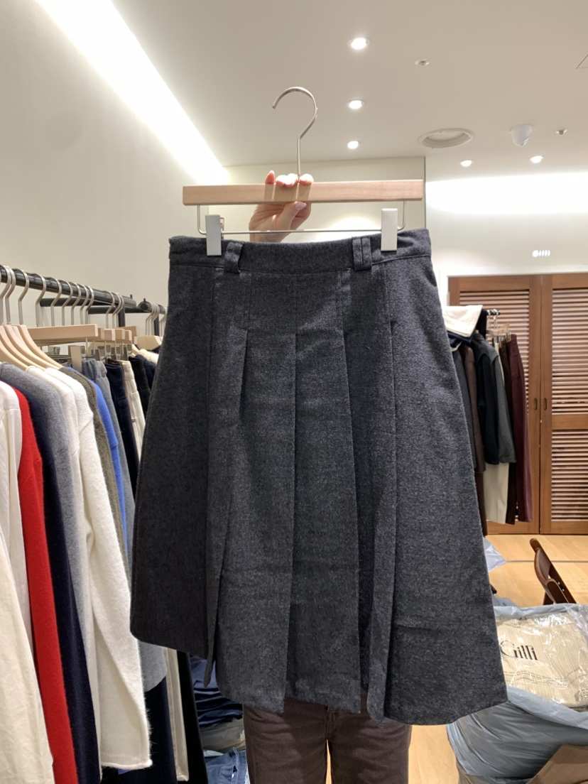 GILLI東大門直郵女裝新品真品推薦熱賣人氣半身裙中短裙褶裥GILLI半身裙/中短裙
