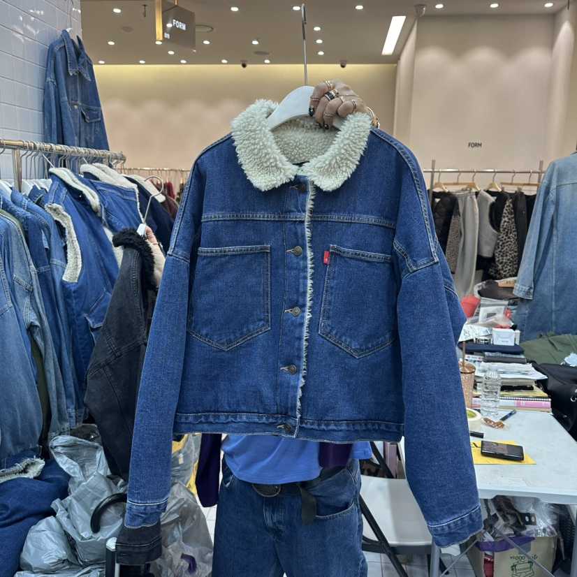 ITZEL東大門代購女裝新品熱賣時尚真品推薦休閑人氣夾克ITZEL夾克