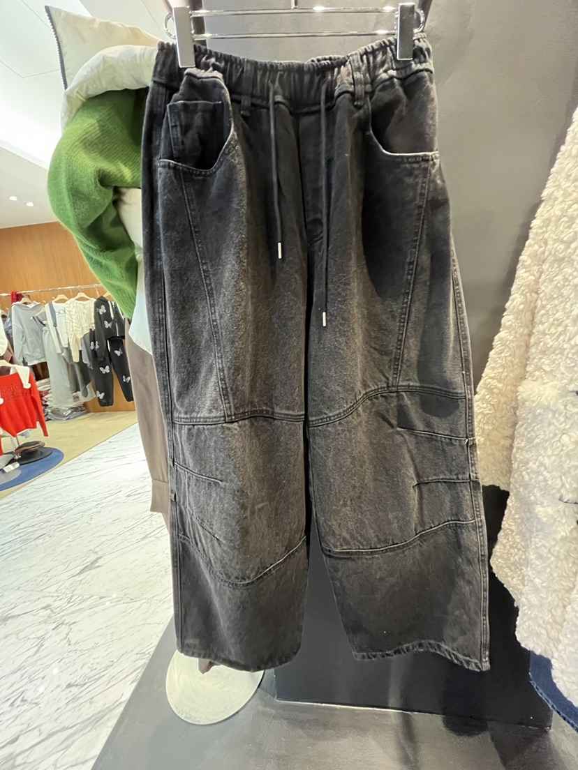 EL BOSQUE東大門實拍女裝新品真品熱賣推薦牛仔褲黑色褶裥EL BOSQUE牛仔褲