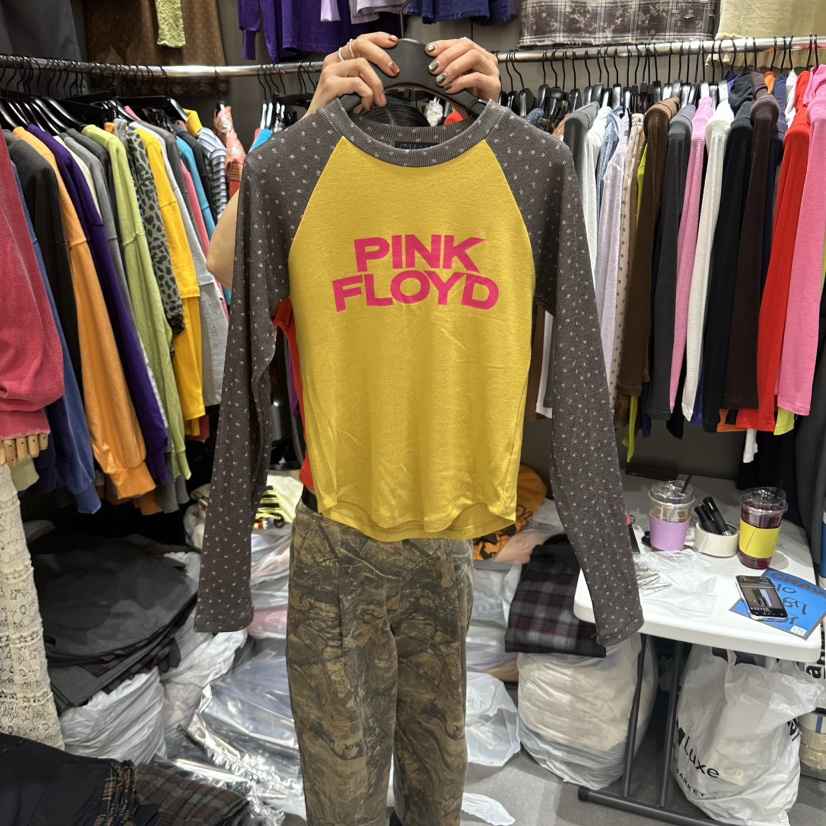 CHAVI東大門代購女裝新品熱賣時尚真品長袖T恤插肩袖花朵CHAVI長袖T恤