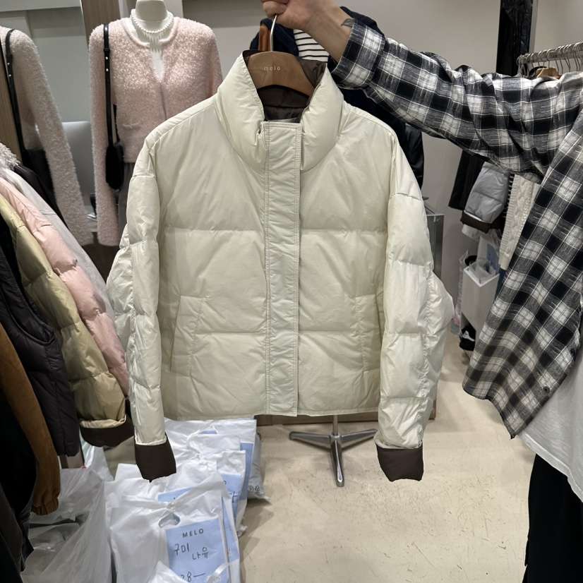 MELO韓國直郵女裝新款推薦休閑熱賣短款羽絨服羽絨服撞色MELO短款羽絨服