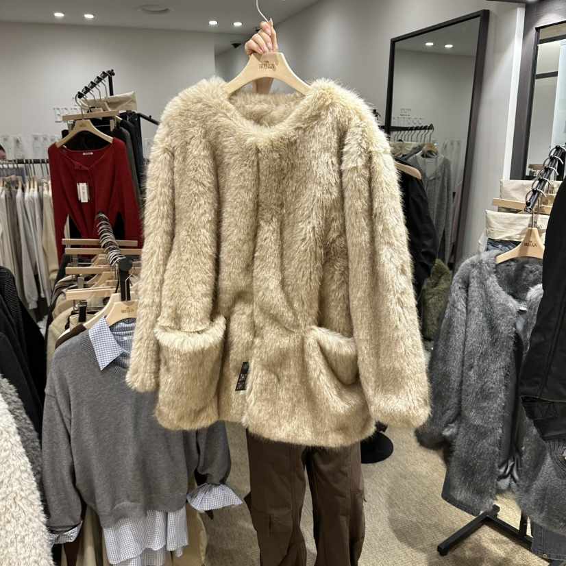 BRELLIN東大門代購女裝新品熱賣人氣真品推薦短款大衣皮草BRELLIN短款大衣