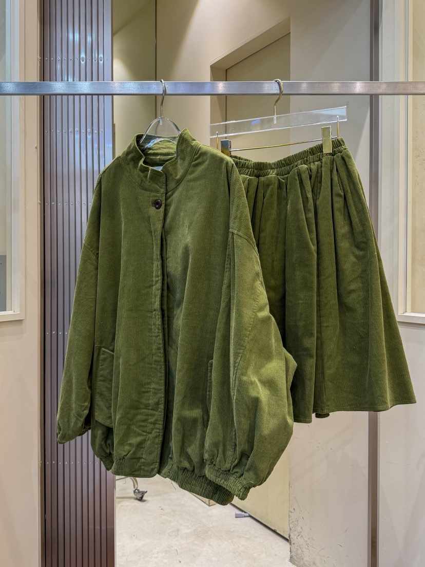 81 MARKET-L東大門代購女裝新款時尚推薦真品套裝燈芯絨81 MARKET-L套裝