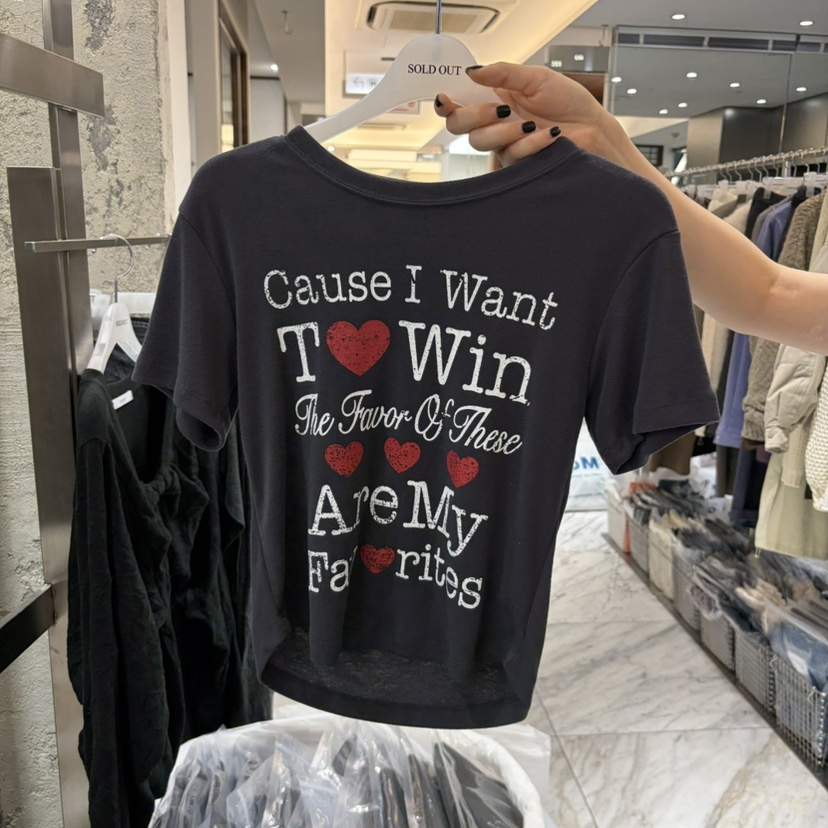 SOLD OUT東大門直郵女士新品時尚真品人氣休閑熱賣T恤不含SOLD OUTT恤