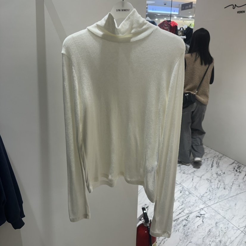LOW MOMENT東大門代購女士新品時尚熱賣推薦真品長袖T恤LOW MOMENT長袖T恤