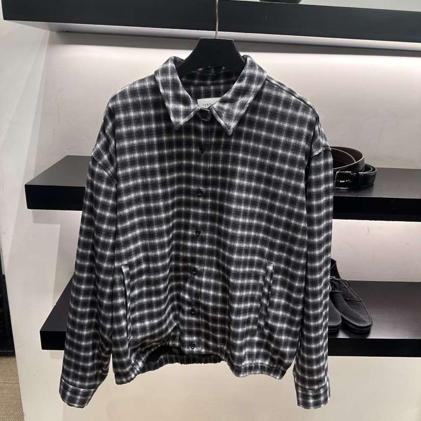 FEBRUARY 11韓國直郵女士新品時尚熱賣人氣襯衫蕾絲衫格紋FEBRUARY 11襯衫/蕾絲衫