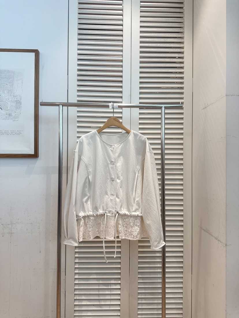FAVE-L東大門直郵女士新品時尚推薦熱賣襯衫蕾絲衫蕾絲褶邊FAVE-L襯衫/蕾絲衫
