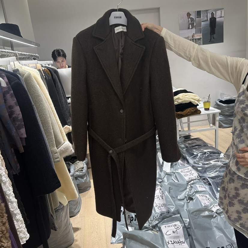 FAVOR-P東大門直郵女裝新品真品休閑時尚中長款大衣含腰繩FAVOR-P中長款大衣