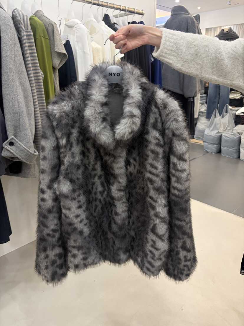 MYO韓國直郵女裝新款休閑熱賣時尚推薦人氣真品短款大衣MYO短款大衣