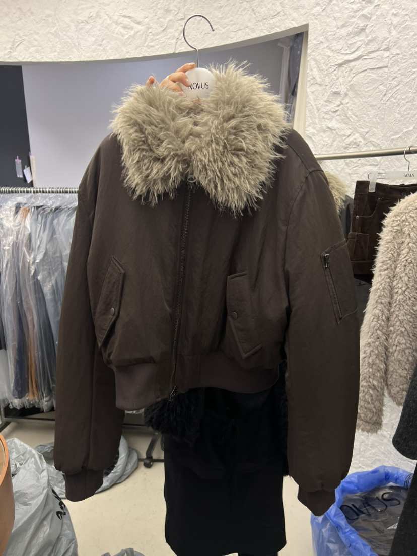 NOVUS韓國直郵女裝新品時尚真品推薦熱賣人氣休閑短款棉服NOVUS短款棉服