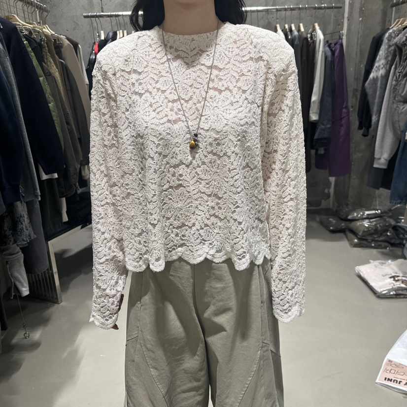 JUNI韓國代購女裝新品熱賣人氣休閑推薦襯衫蕾絲衫天鵝絨my juni襯衫/蕾絲衫