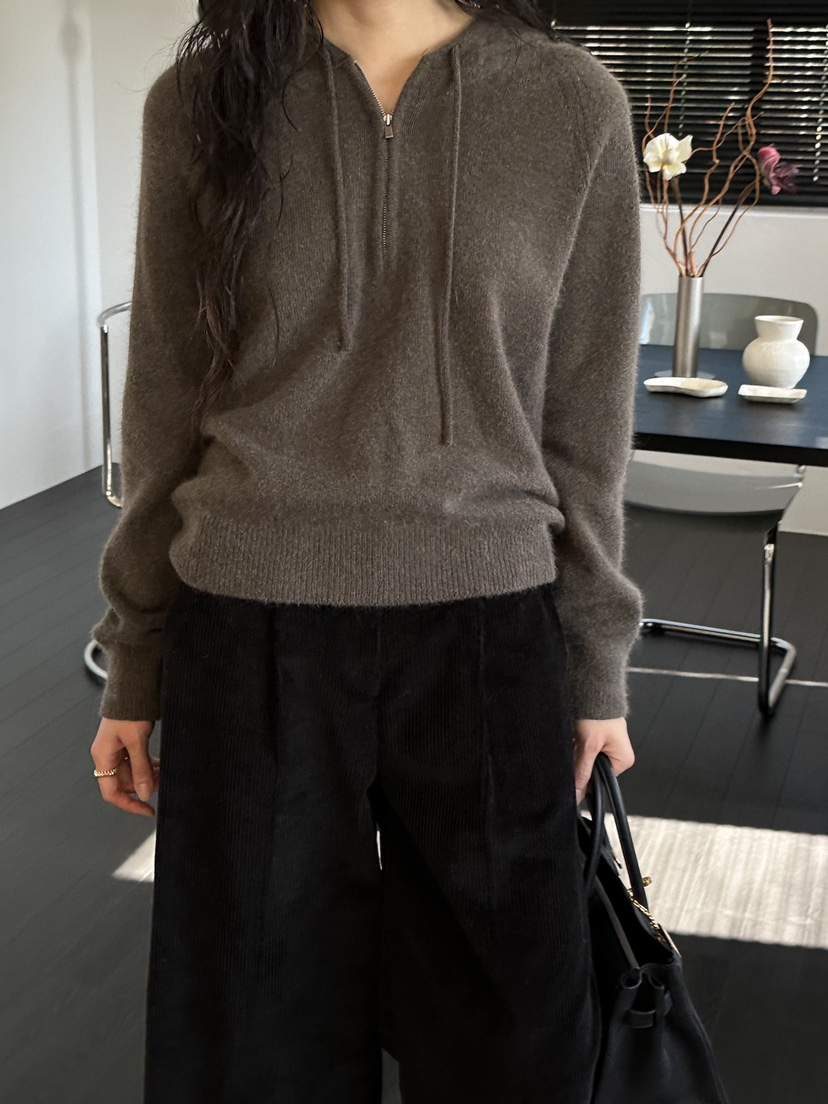 LE VASE東大門實拍女士新品時尚真品熱賣針織衫浣熊連帽LE VASE針織衫