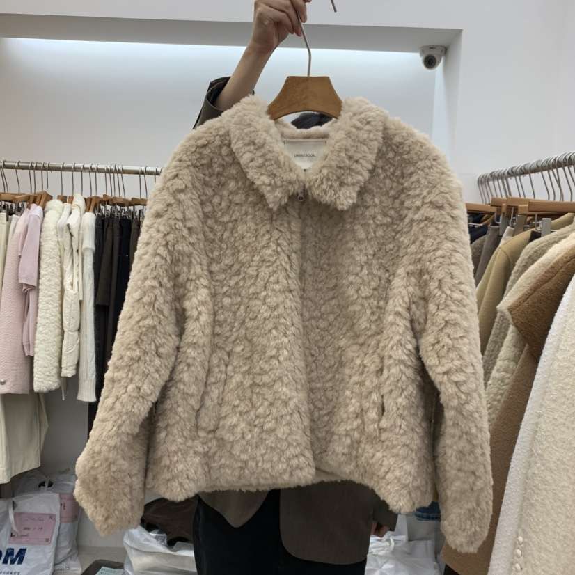 DRESS ROOM東大門實拍女裝新款熱賣時尚推薦真品人氣夾克絨DRESS ROOM夾克