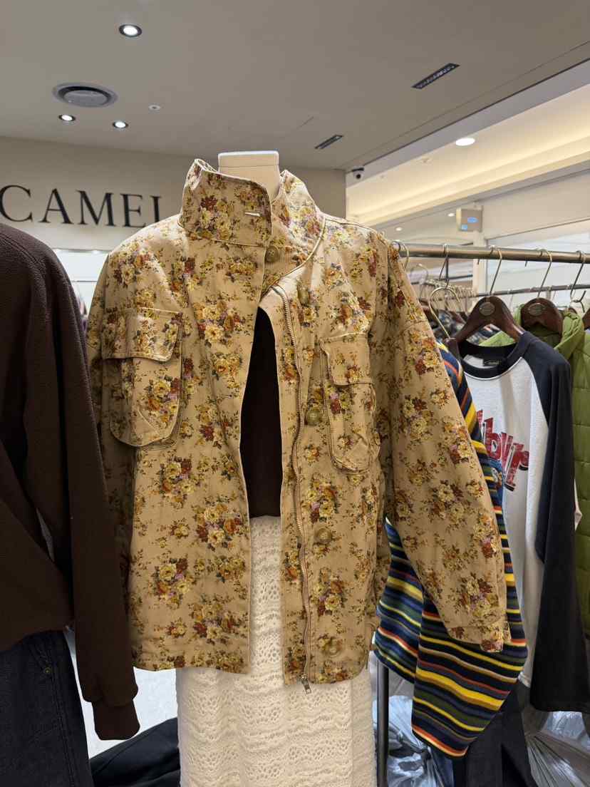 CAMEL-P韓國直郵女裝新品人氣夾克花朵Came_l 家夾克