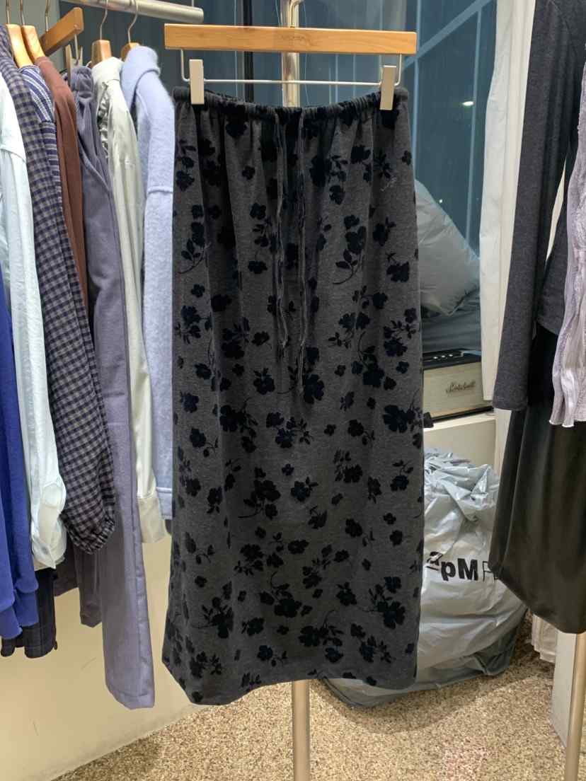 VAARA東大門代購女裝新品熱賣真品時尚休閑人氣推薦長裙VAARA長裙