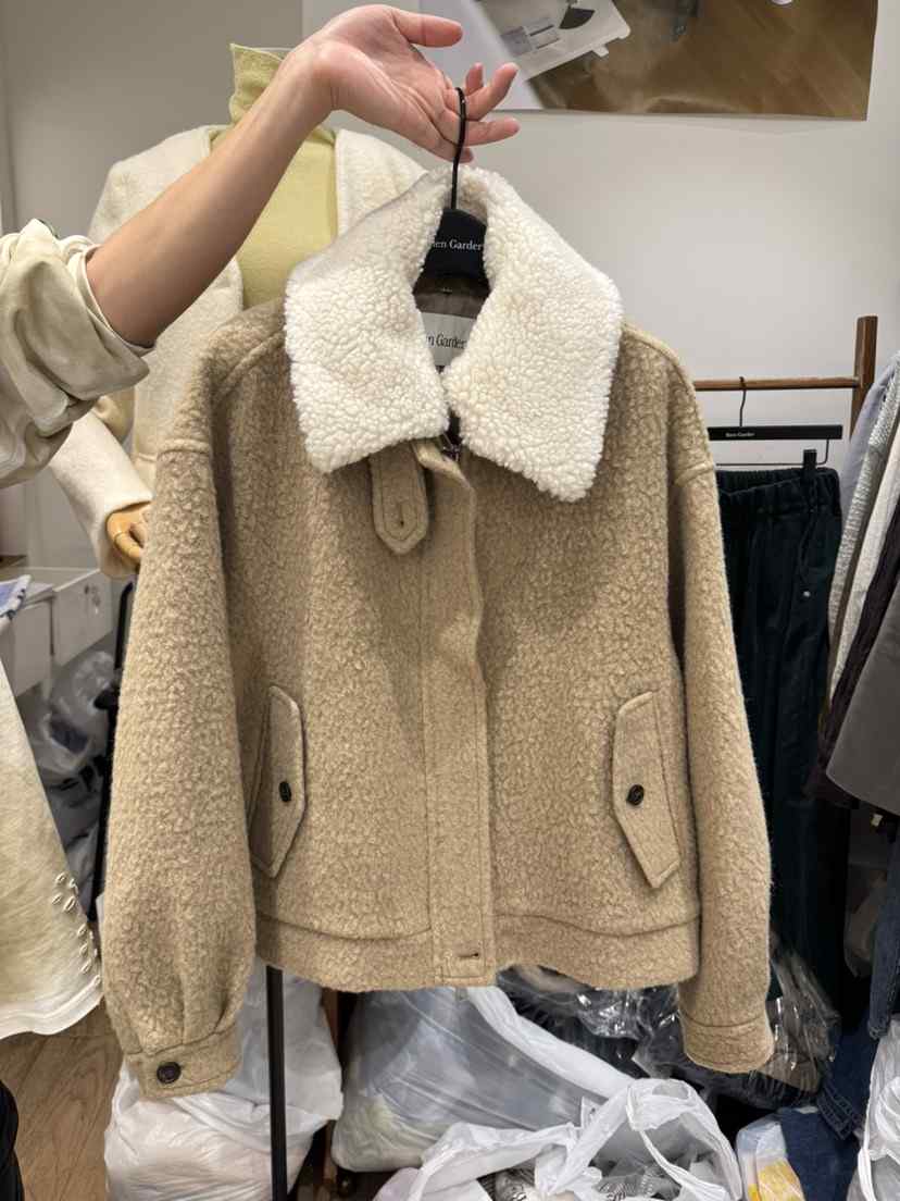 BIEN GARDER東大門實拍女裝新品人氣短款大衣毛領可拆可拆卸BIEN GARDER短款大衣