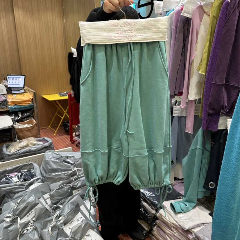 EEE韓國代購女裝新品真品人氣熱賣時尚推薦休閑短褲加絨拉絨EEE短褲