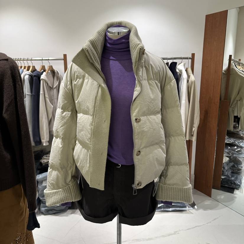 ANDMORE BUTTON東大門直郵女士新品休閑短款羽絨服羽絨撞色絎縫ANDMORE BUTTON短款羽絨服