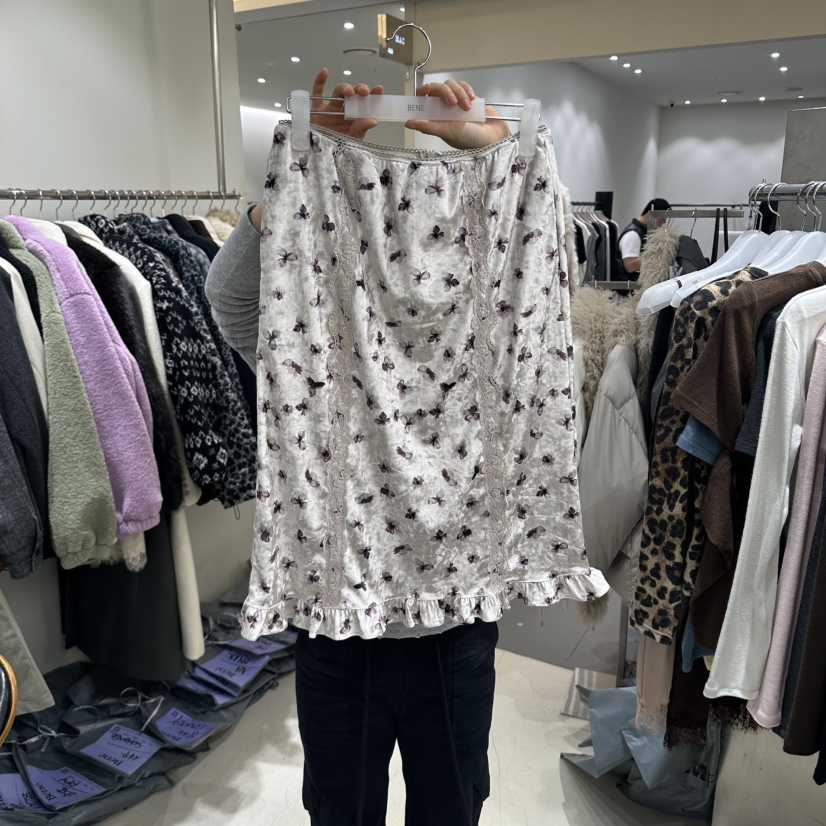 BENE韓國代購女裝新款休閑熱賣時尚人氣半身裙中短裙蕾絲SHOP BENE_Bene半身裙/中短裙