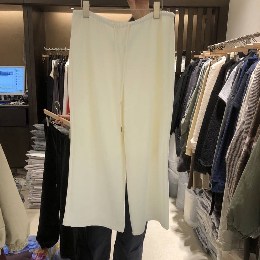RAWROW韓國代購女士新品熱賣時尚推薦真品短褲天鵝絨針織褲RAWROW短褲