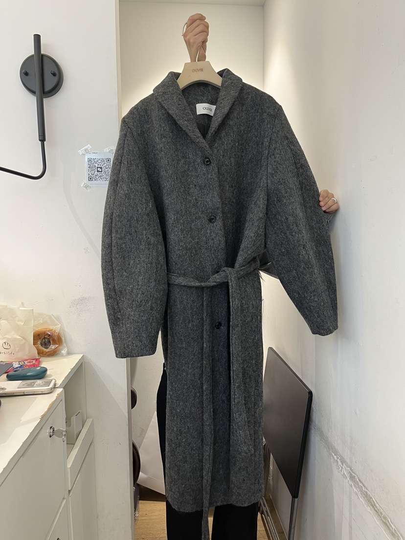 OUVIR東大門實拍女裝新款真品熱賣中長款大衣含腰帶披肩燈籠O.V.R/OUVIR中長款大衣