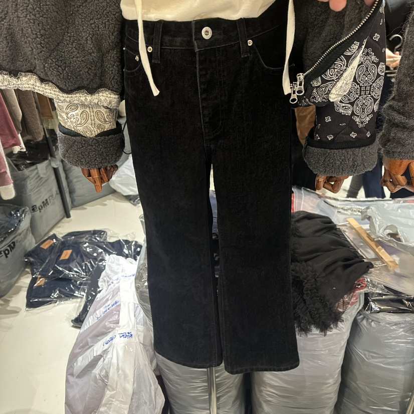 BALANCE東大門代購女士新品推薦時尚熱賣牛仔褲狐貍直筒黑色BALANCE牛仔褲