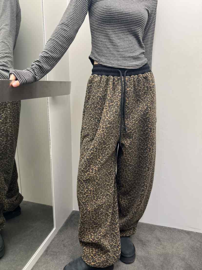 ME MO東大門代購26秋季寬松豹紋搖粒絨休閑褲抓絨抽繩直筒豹紋ME MO休閑褲
