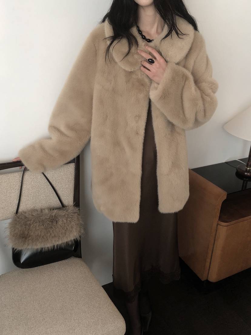 LE BUTTER韓國代購26秋冬中長毛絨翻領大衣中長款大衣直筒落肩LE BUTTER中長款大衣