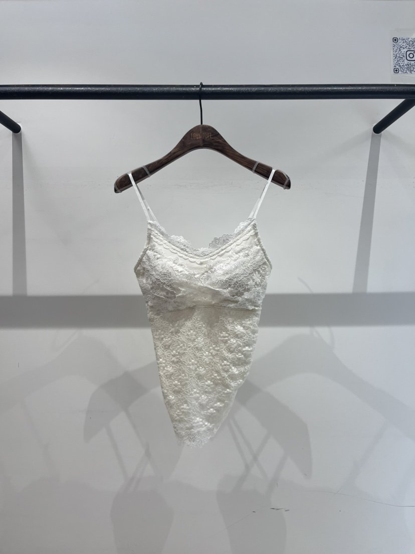 LOVE PULL東大門代購26秋冬蕾絲短款吊帶背心V領蕾絲LOVE PULL吊帶/背心