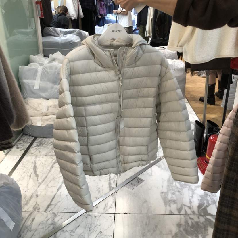 ALMOND東大門實拍26秋冬短款連帽輕薄羽絨服短款羽絨服羽絨服ALMOND短款羽絨服