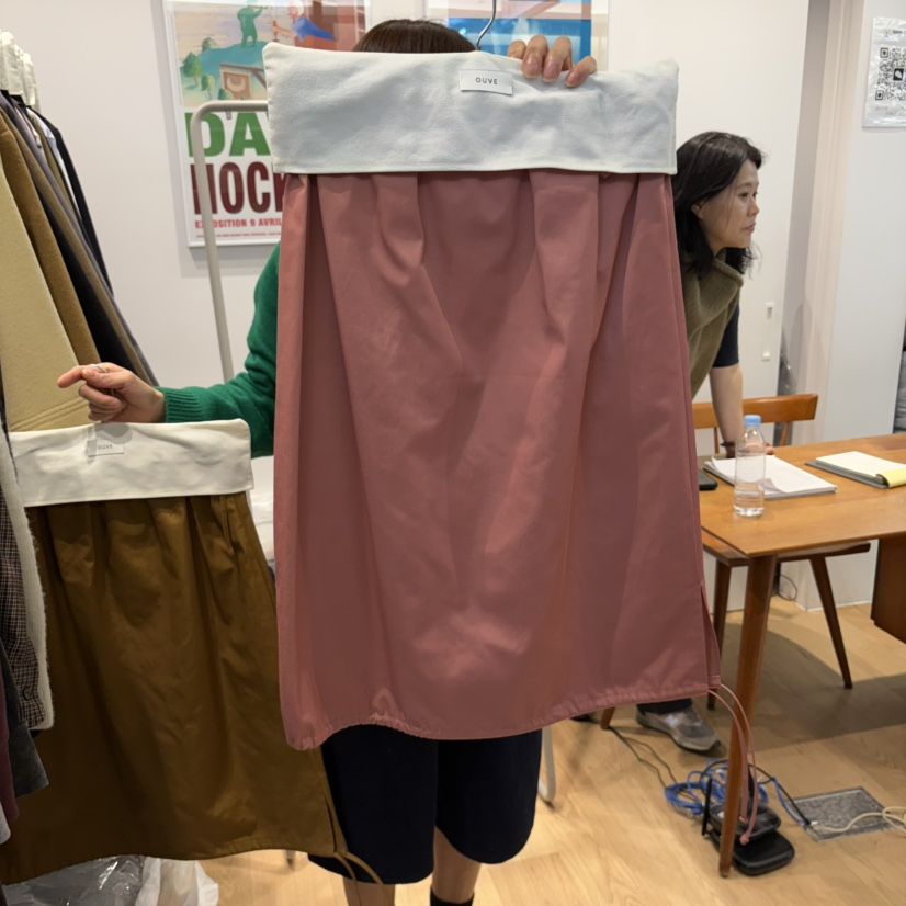 OUVE東大門代購26秋冬抽繩中長半身裙中短裙側邊開叉吊帶裙抽OUVE半身裙/中短裙