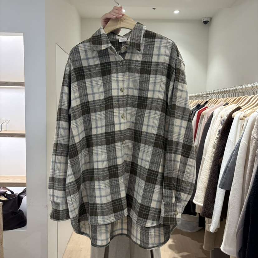 LIFFEY東大門實拍女裝新品休閑時尚真品襯衫蕾絲衫格紋寬松LIFFEY襯衫/蕾絲衫