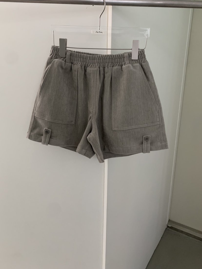 SHOP POSTER東大門直郵26秋季工裝風松緊腰短褲紐扣SHOP POSTER短褲