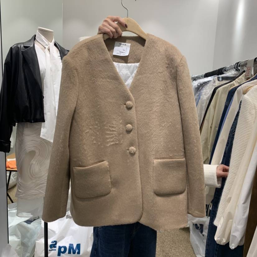 A STORE韓國代購26秋冬V領毛呢短大衣短款大衣馬海毛V領夾棉A STORE短款大衣