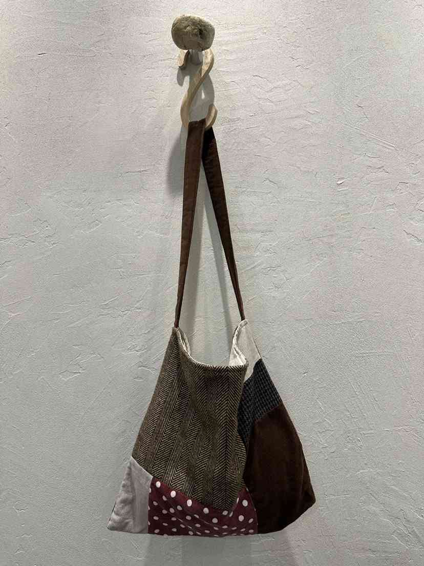 AT NOTE東大門直郵26秋冬復古拼接毛呢單肩包斜跨包AT NOTE單肩/斜跨包