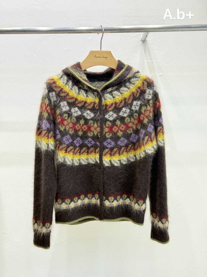 A.b+/AUTUMN BEIGE韓國直郵26秋冬復古提花連帽開衫毛衣單排扣A.b+/AUTUMN BEIGE毛衣