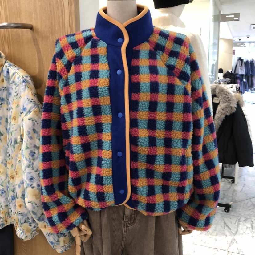 VENTI東大門代購26秋冬立領格紋羊羔毛夾克插肩袖立領羊皮按扣VENTI夾克