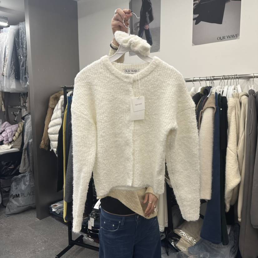 OURWAVE/OUR ROOM東大門代購26秋冬毛絨開衫毛衣含頭飾單排扣OURWAVE/OUR ROOM毛衣