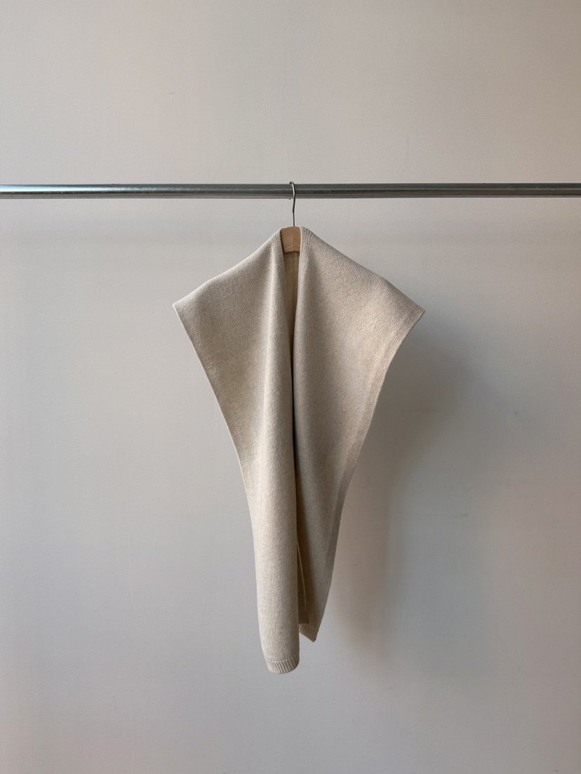 TAFFETA/MURET/ROBERTI韓國代購26秋冬針織披肩圍巾披肩垂墜圍TAFFETA/MURET/ROBERTI圍巾/披肩