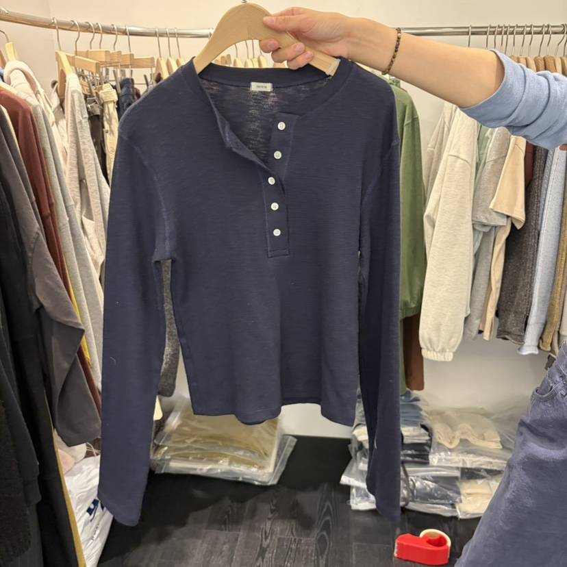 TAFFETA/MURET/ROBERTI韓國直郵26秋冬亨利領長袖T恤不含配飾TAFFETA/MURET/ROBERTI長袖T恤