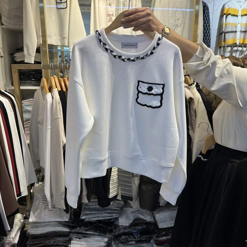 COCO HOLIC東大門代購26秋冬小香風口袋圓領衛衣口袋圓領COCO HOLIC衛衣