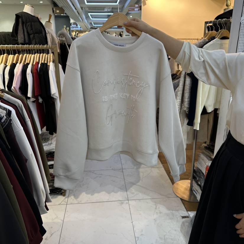COCO HOLIC韓國代購26秋冬刺繡字母圓領衛衣字母落肩圓領COCO HOLIC衛衣